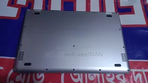 Laptop 2GB Intel Core i3 eMMC 72GB