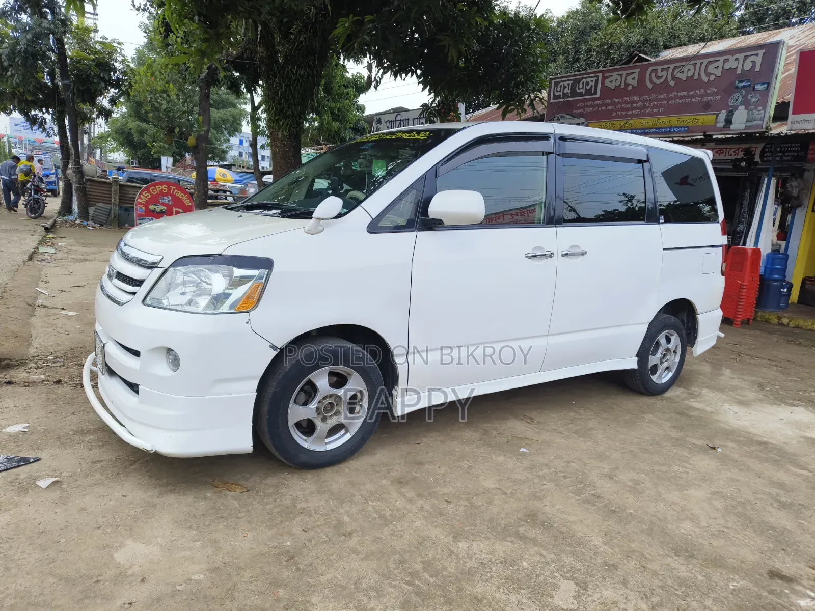 Toyota Noah 2007 Pearl