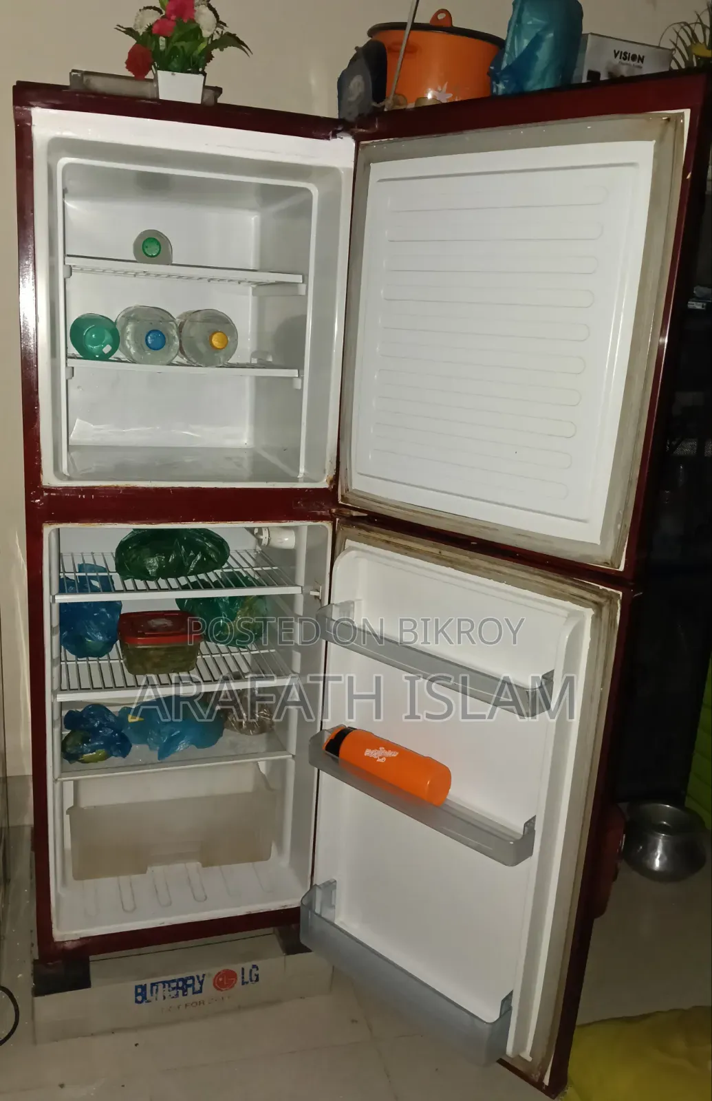 Fridge for sale, LG brand.