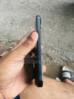 New Apple iPhone 15 128 GB Black