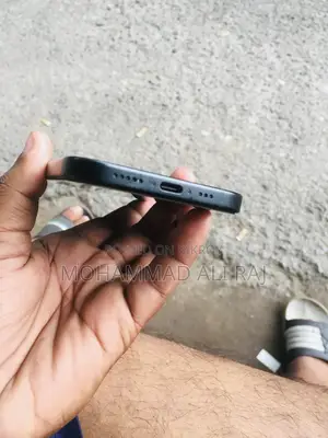 New Apple iPhone 15 128 GB Black