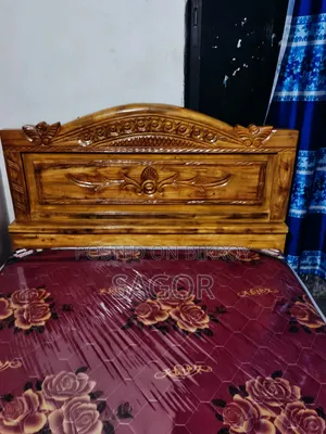 Jessore teak wood semi-double bed 5/7