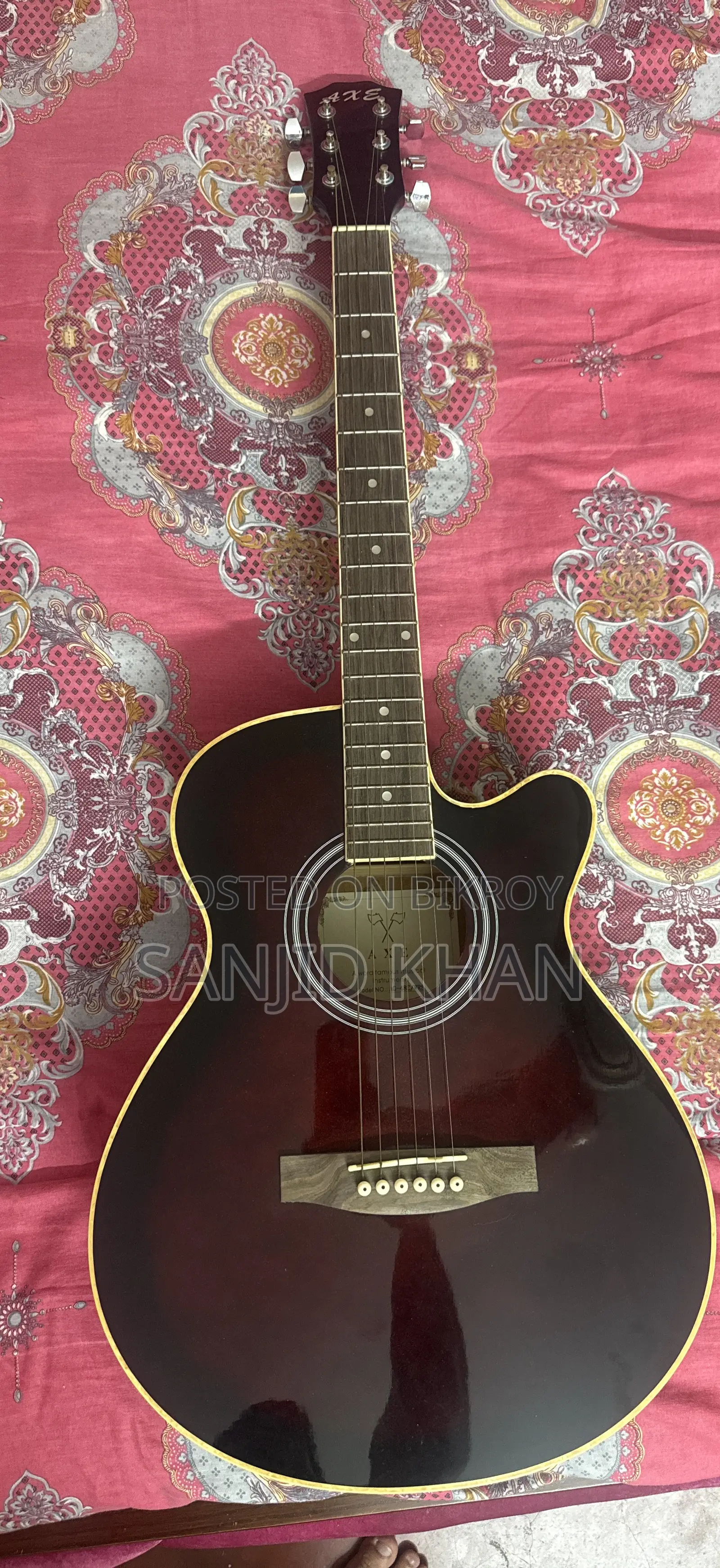 Axe Guitar