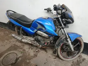 Runner Bullet 100 V2 2022 Blue