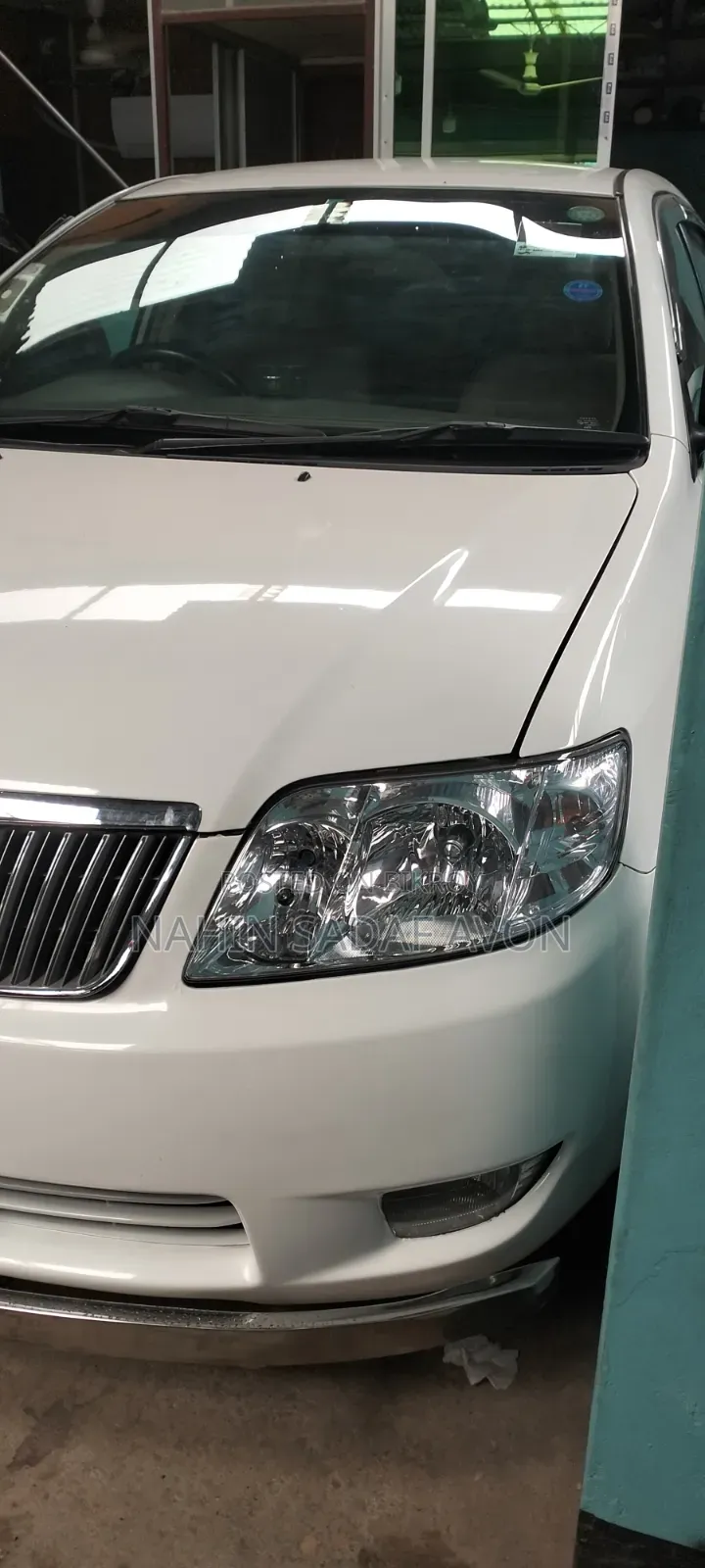Toyota Corolla 2005 White