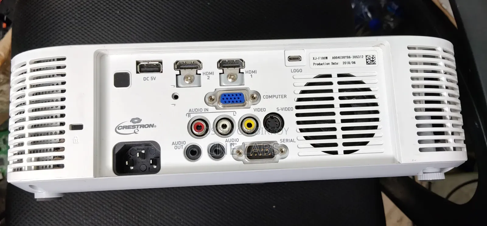Casio Xj-F100 Laser Led Hybrid Projector