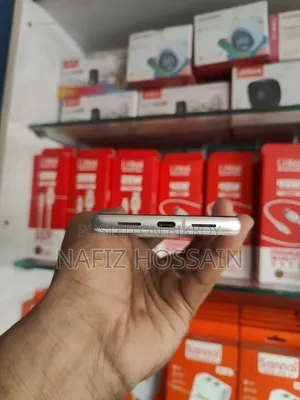 Google Pixel 7 128 GB White