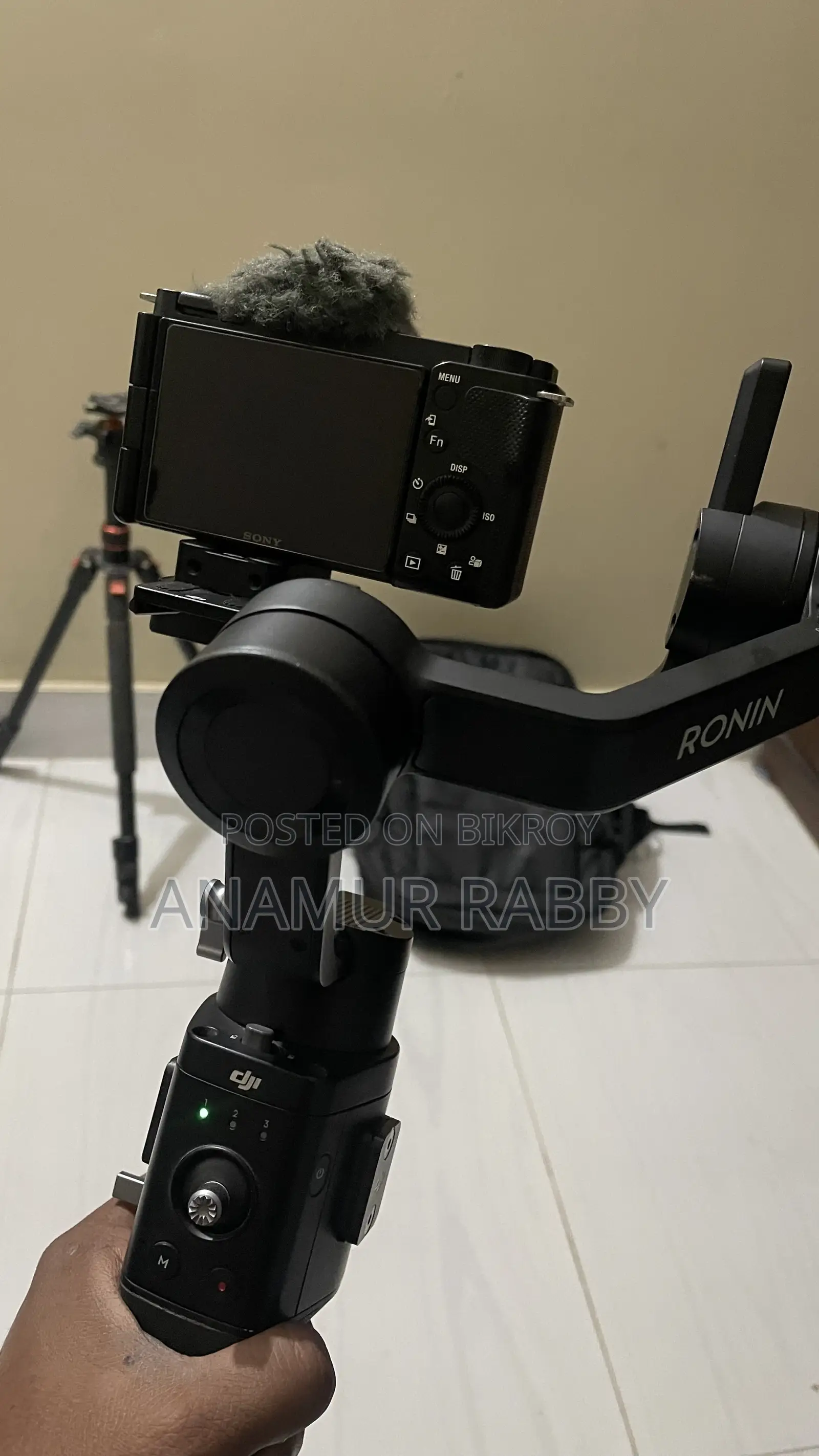 Dji Ronin Sc ৩-অক্ষ ক্যামেরা গিম্বল | নতুনের মতো কন্ডিশন | সম্পূর্ণ কার্যক্ষম