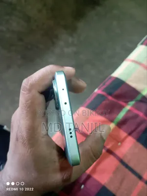 New Xiaomi 16 GB Blue