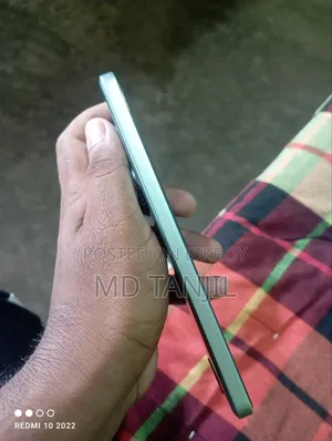 New Xiaomi 16 GB Blue