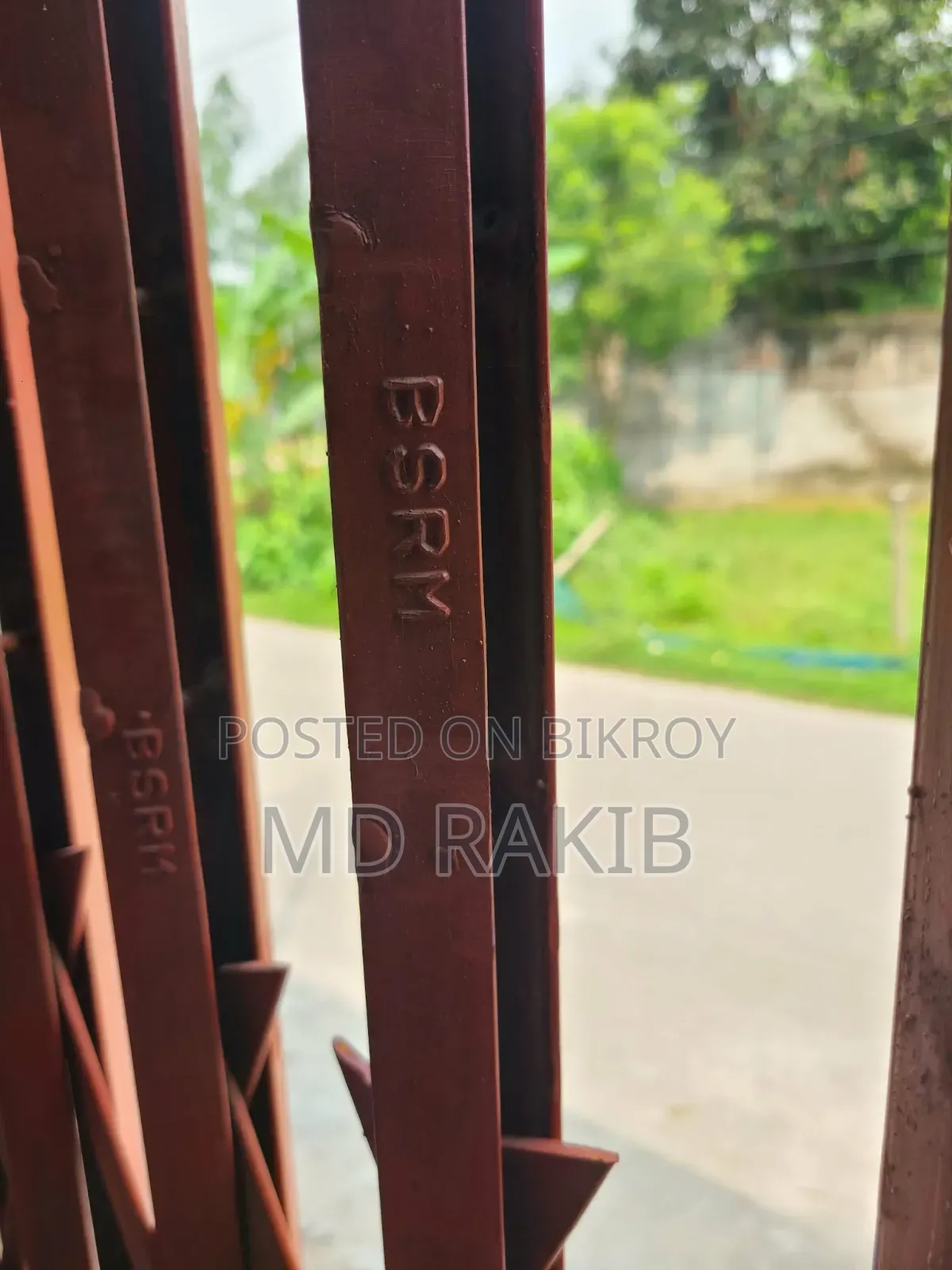 কেচি গেইট উচ্চতা ৮" ২'× প্রস্থ ৫'১০"