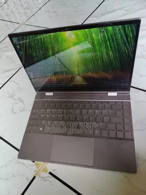 Laptop 8GB Intel SSD 128GB