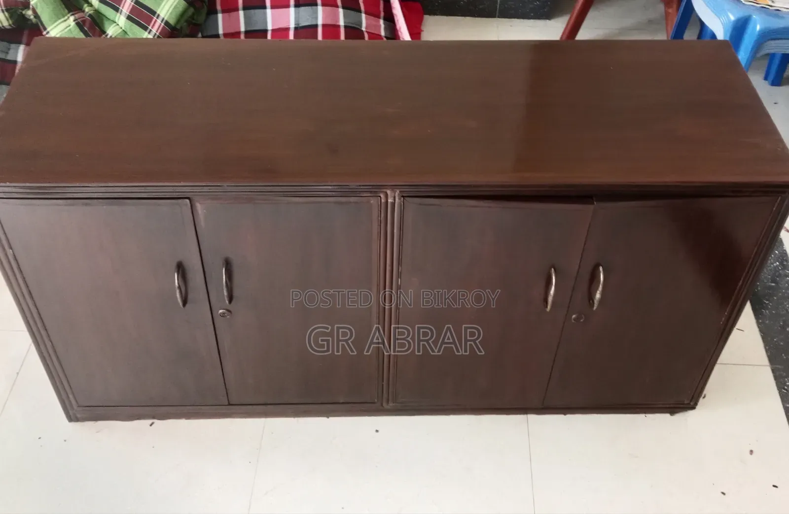 A wooden cabinet wardrobe for emergency sale.
