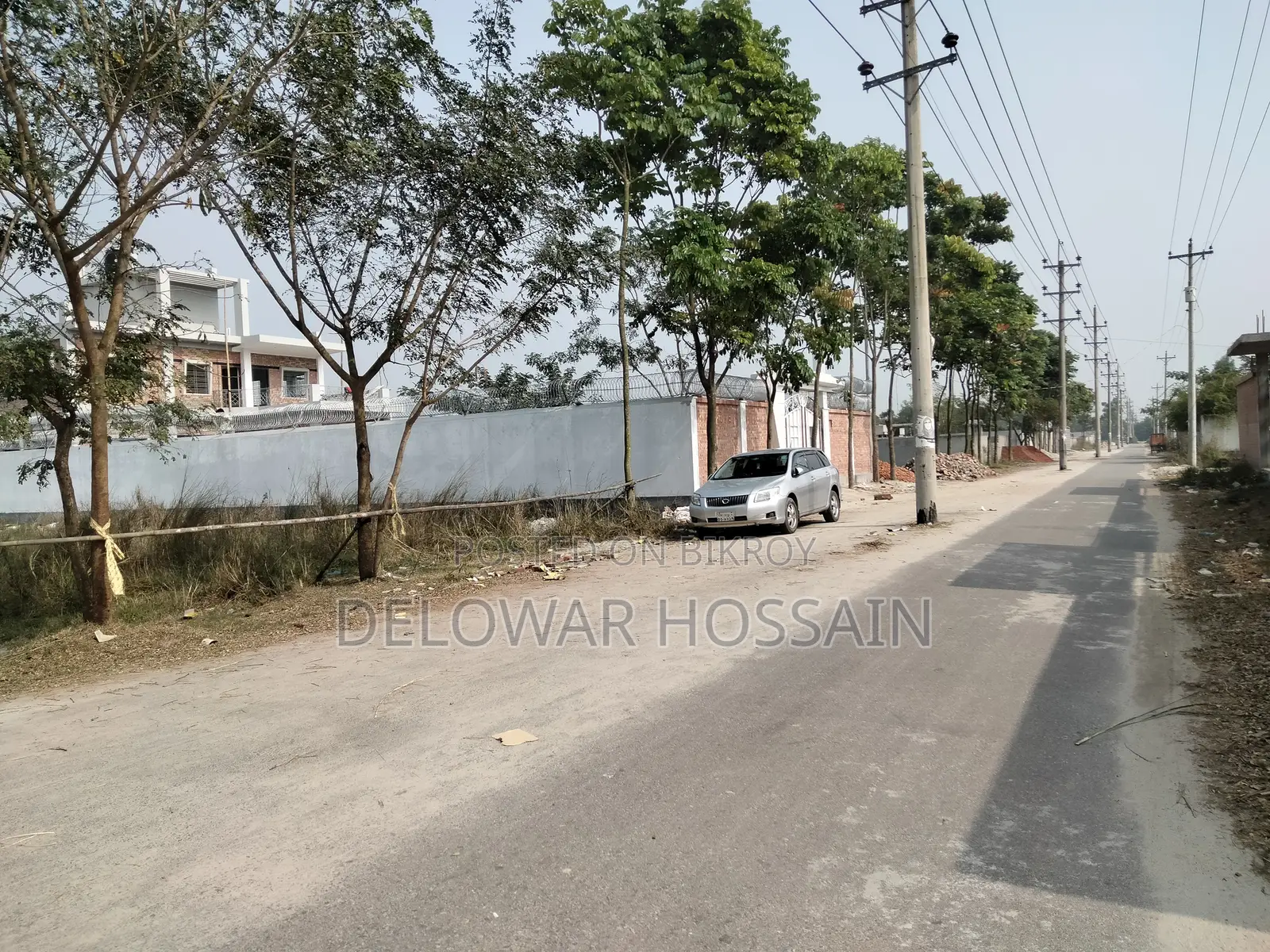 অপেক্ষা না করে বাউন্ডারি করা প্লট কিনেই বাড়ি করুন