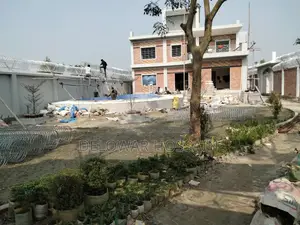 অপেক্ষা না করে বাউন্ডারি করা প্লট কিনেই বাড়ি করুন