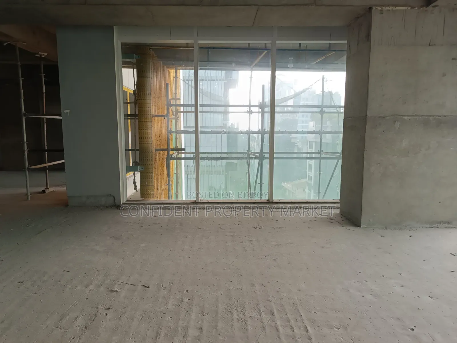 গুলশানে ভাড়ার জন্য কমার্শিয়াল স্পেস