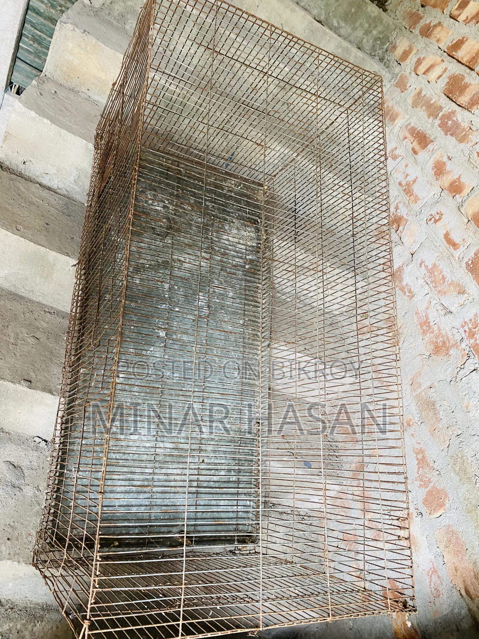 Cocktail Breeding Cage 18-18-36 Size