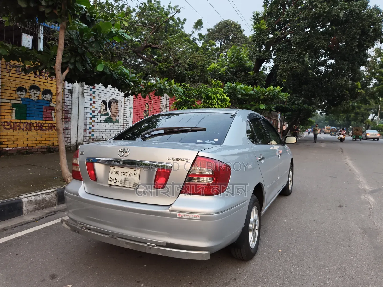 টয়োটা প্রিমিয়ো ২০০৫ সিলভার