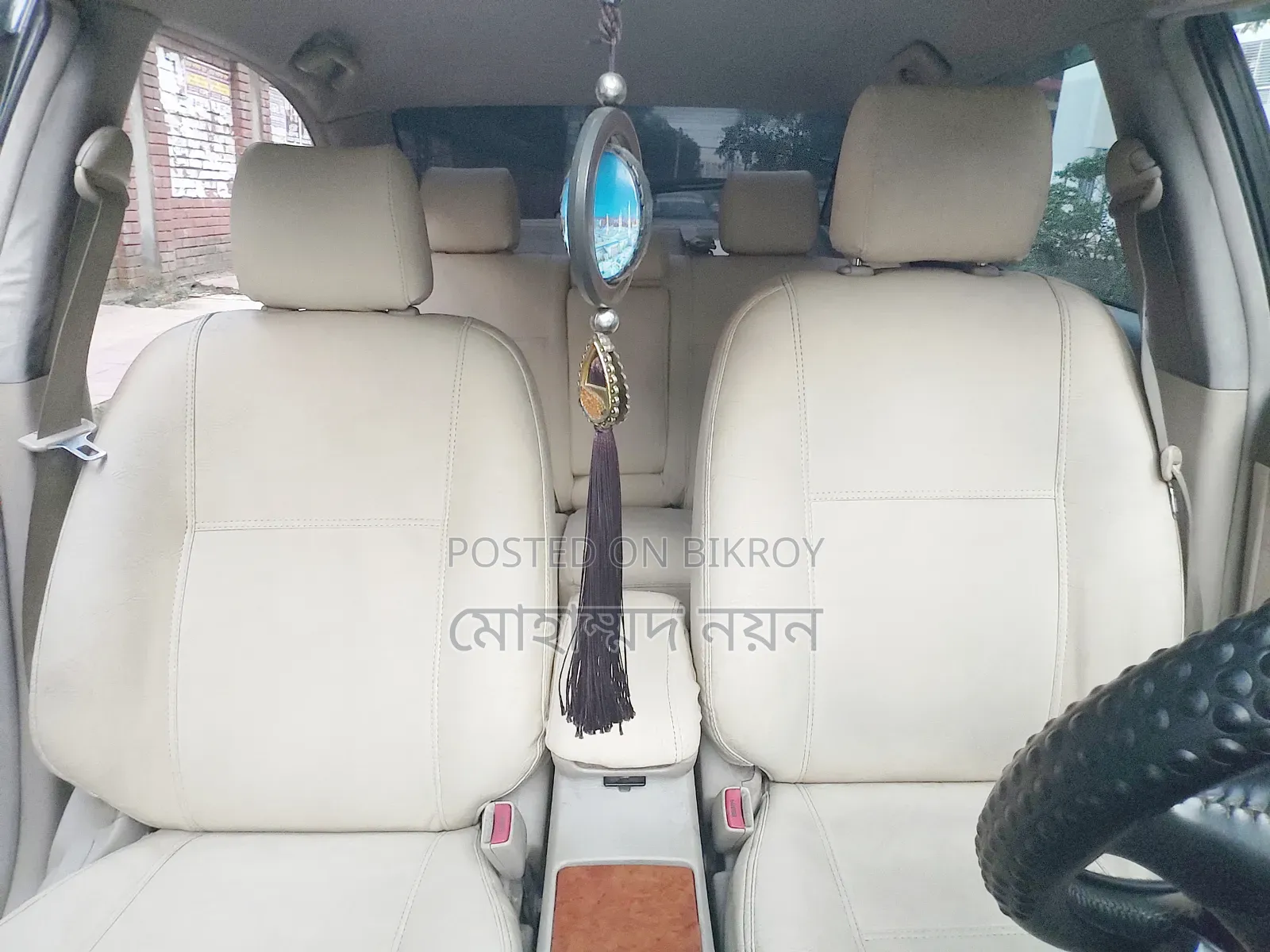 টয়োটা প্রিমিয়ো ২০০৫ সিলভার