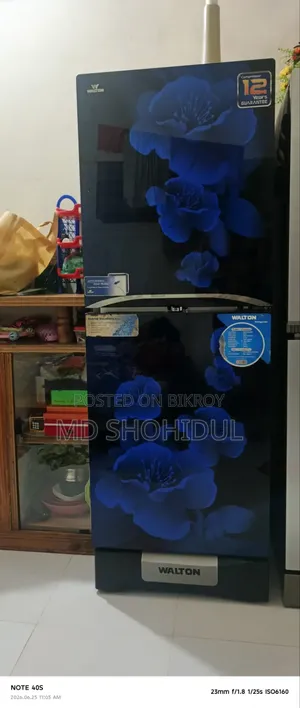 Fully Functional Walton Fridge