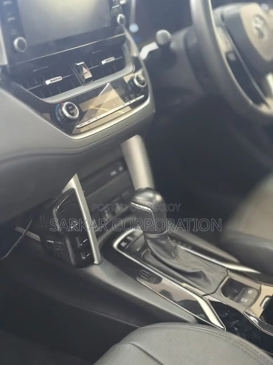 Toyota Corolla Cross 1.8 Hybrid FWD 2022 Black