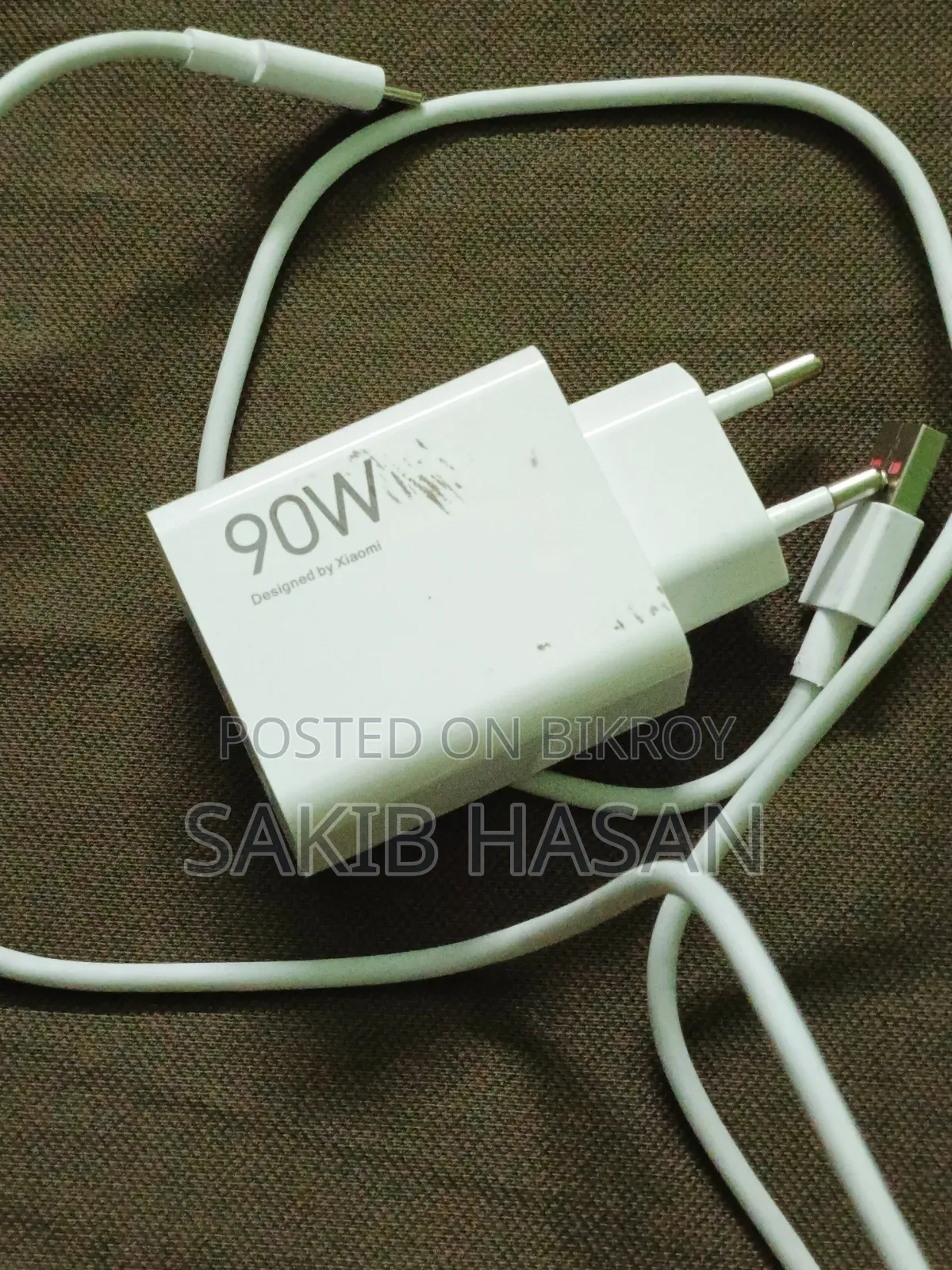 পোকো এক্স৭ প্রো চার্জার এবং ক্যাবল