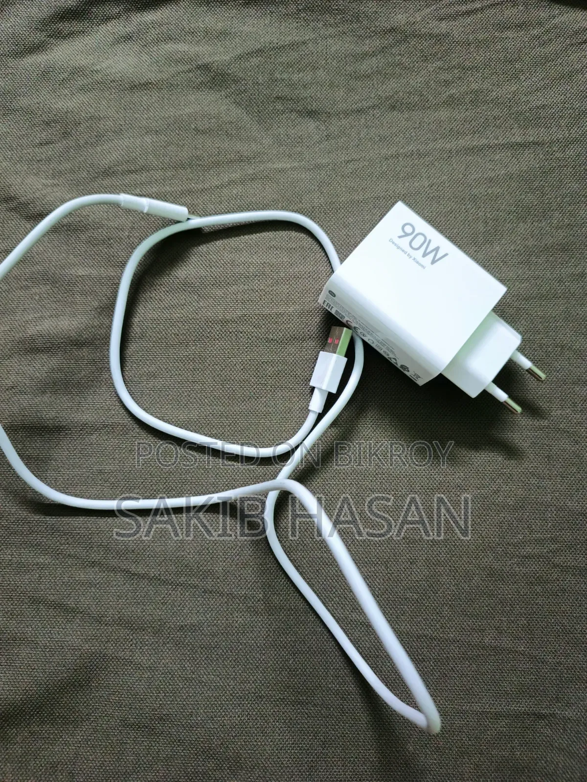 পোকো এক্স৭ প্রো চার্জার এবং ক্যাবল