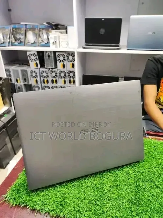 Laptop Asus 4GB Intel Core I7 SSD 128GB