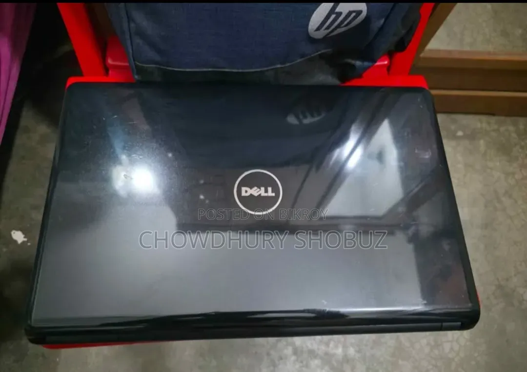Laptop Dell Inspiron 15 5579 3GB Intel Core I3 HDD+SSD 750GB