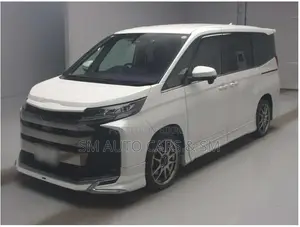 Toyota Noah 2022 Pearl
