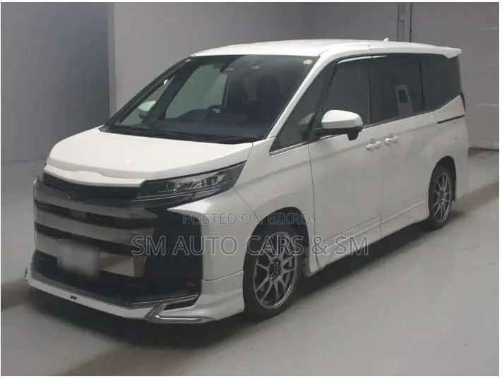 Toyota Noah 2022 Pearl