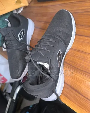 Lotto Sports Shoe