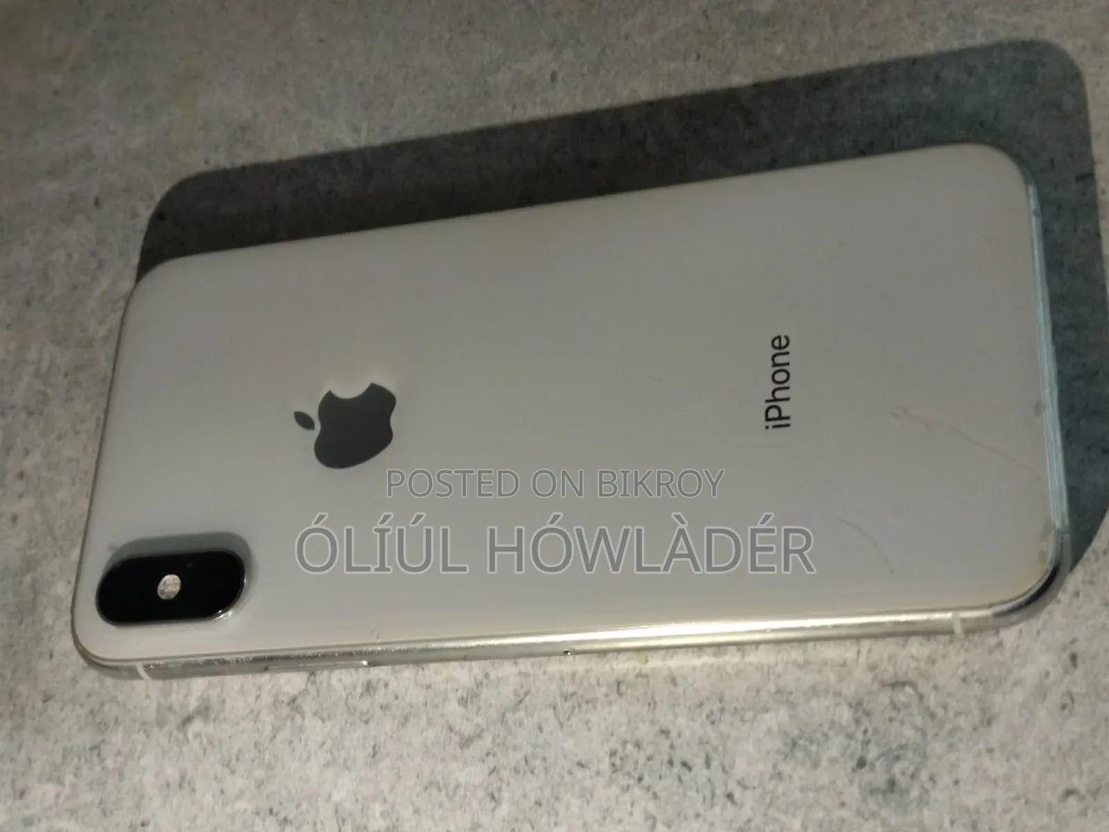 Apple iPhone XS 64 GB Gray