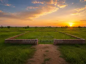 পি এক্সটেনশন ব্লকে ৪০ ফুট রাস্তার পাশে ৫ কাঠার প্লট বিক্রয় হবে