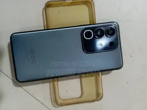 iQOO Z10x 128 GB Black
