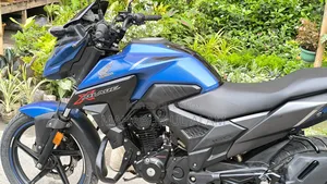 Honda X-Blade 160 2021 Blue