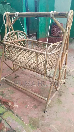 Rattan Swing