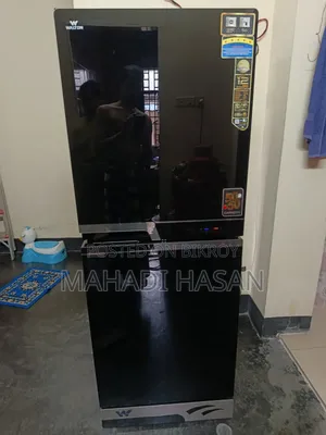 Walton Refrigerator for sale, Model No: Wfe 3a2, Gross Volume: 312