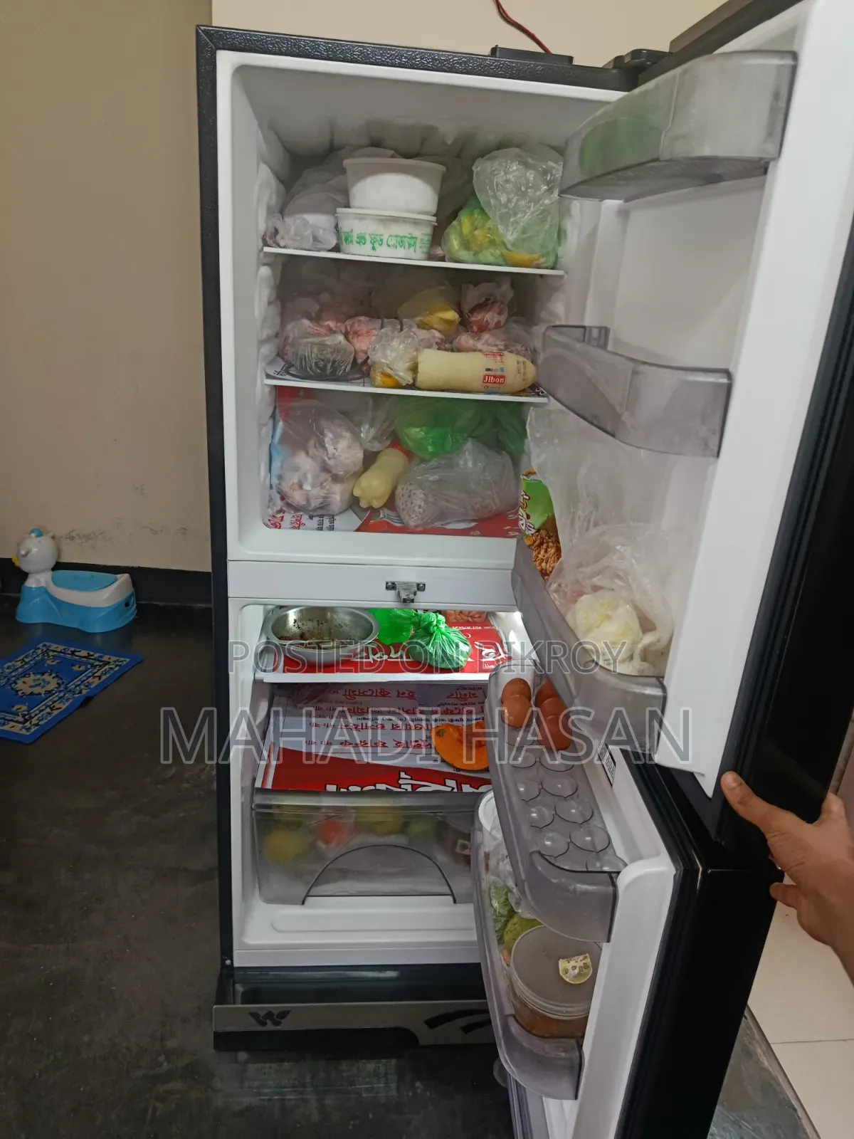 Walton Refrigerator for sale, Model No: Wfe 3a2, Gross Volume: 312