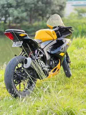 Suzuki GSX-R 2022 Yellow