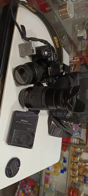 Nikon D 3300