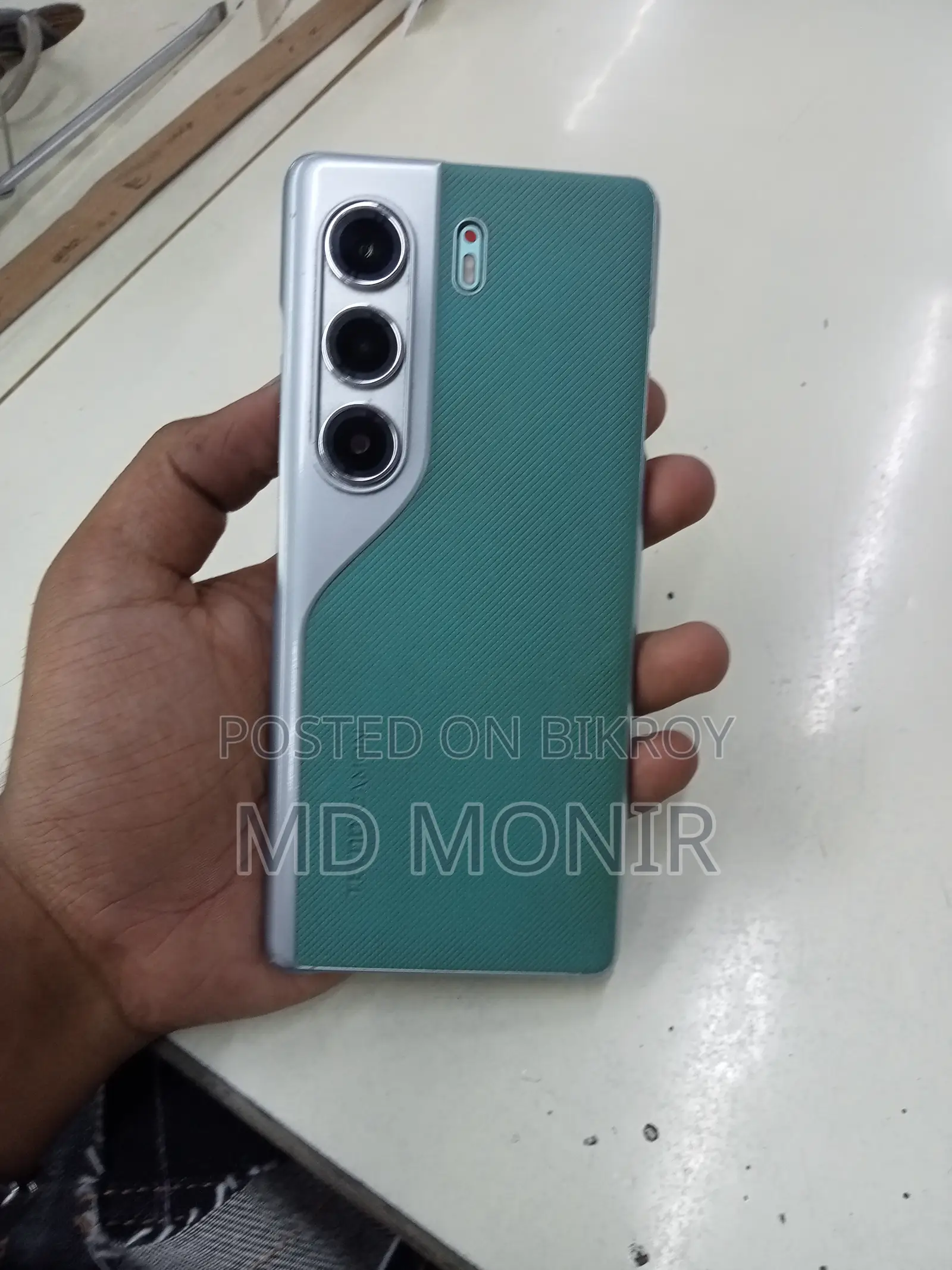 Tecno Camon 40 Pro 4G 256 GB Green
