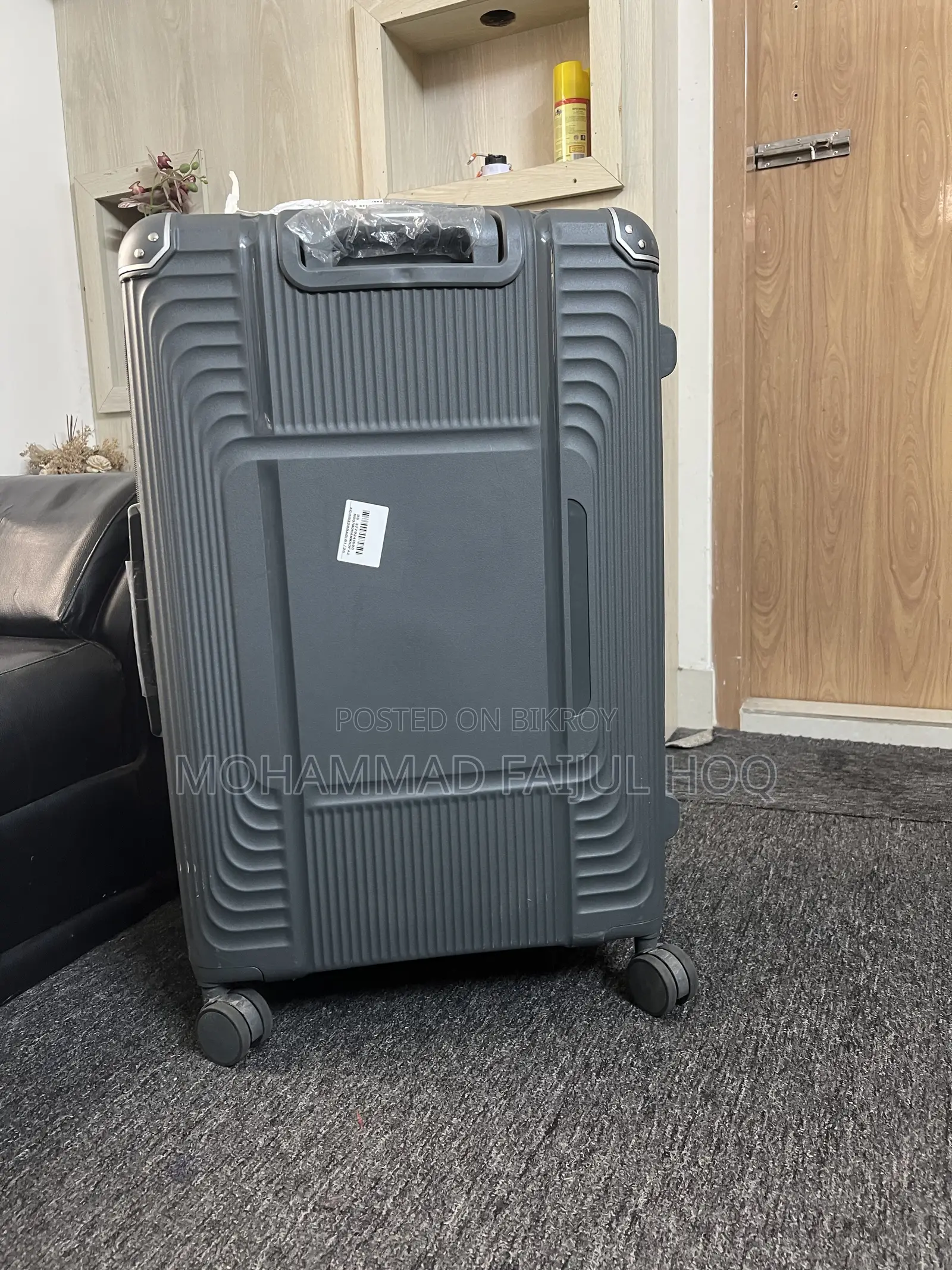 Travel Luggage 28’’