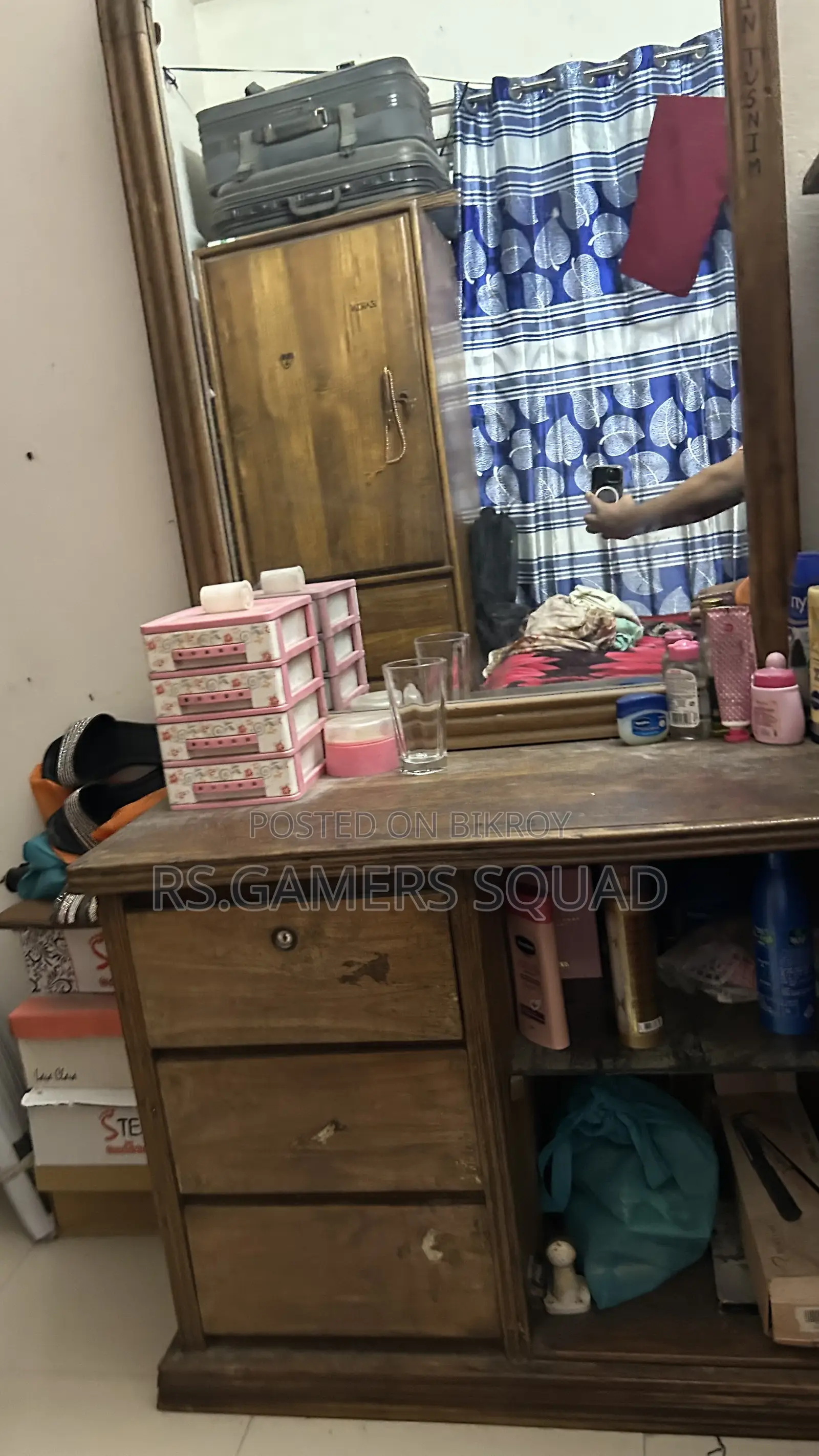 Dressing Table