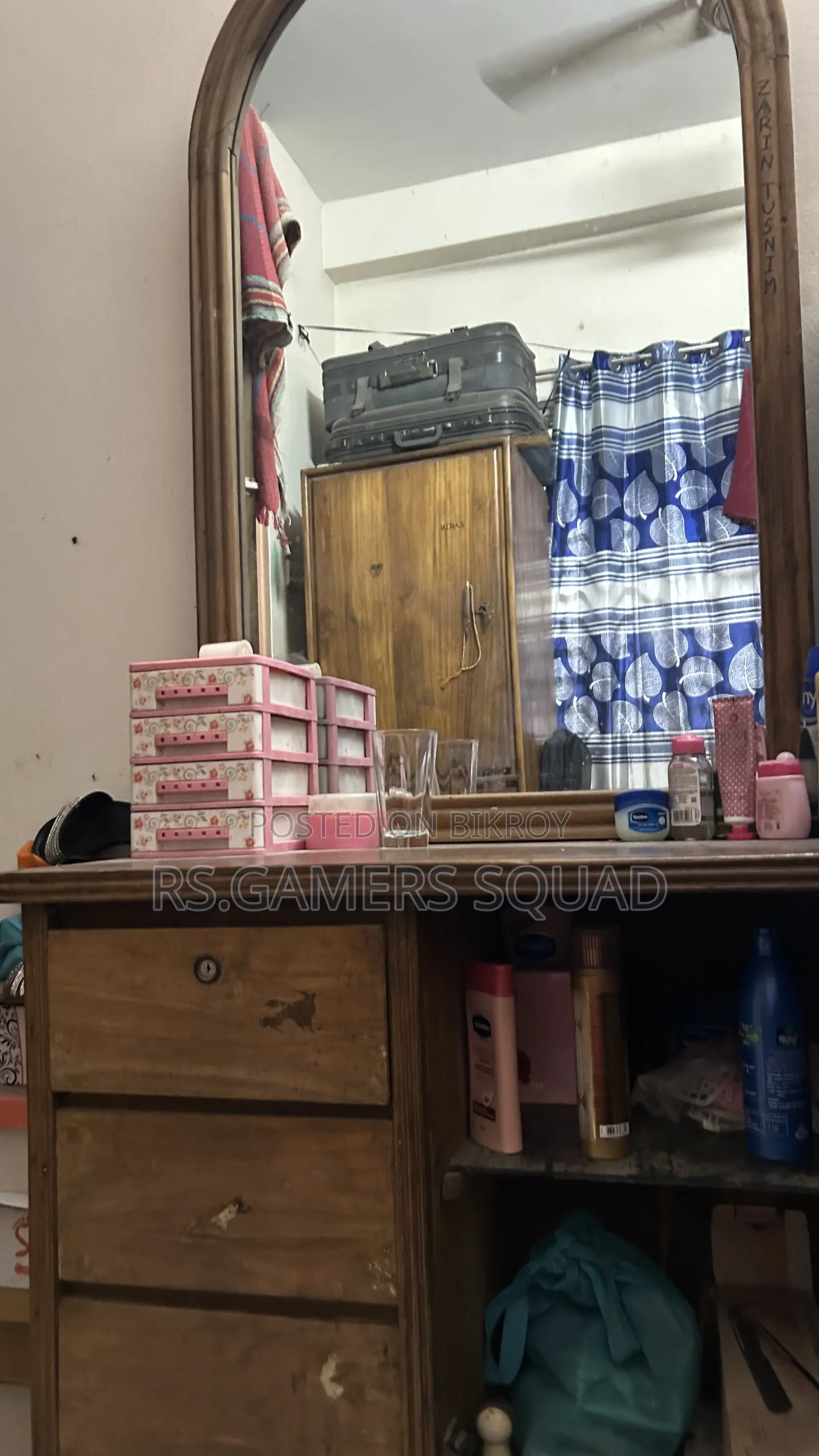 Dressing Table