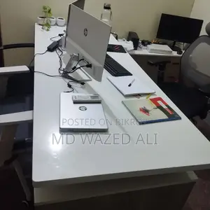 Boss Table