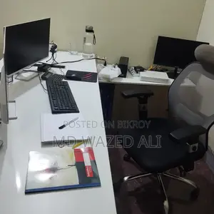 Boss Table