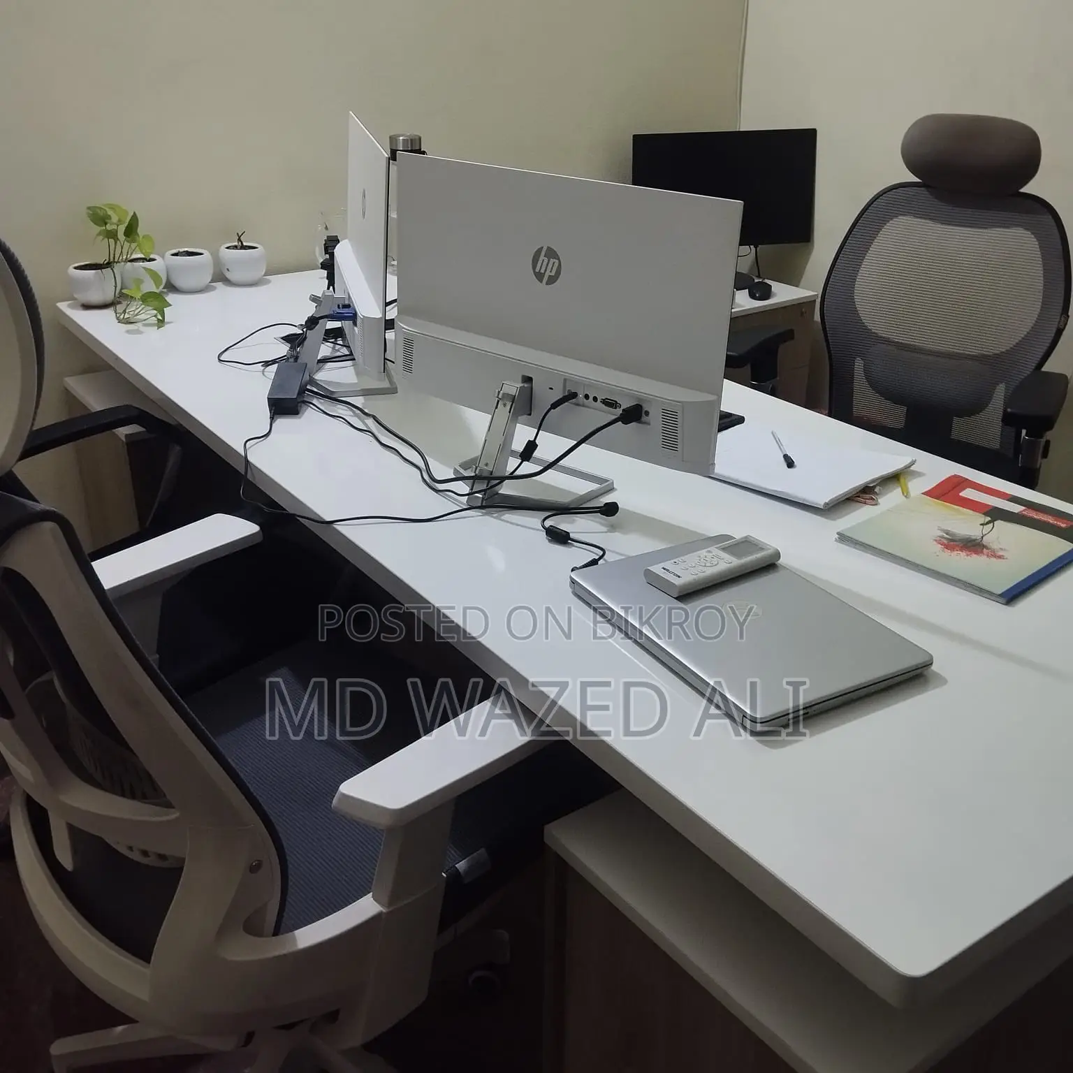Boss Table