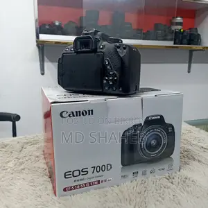 Canon Eos 700d DSLR