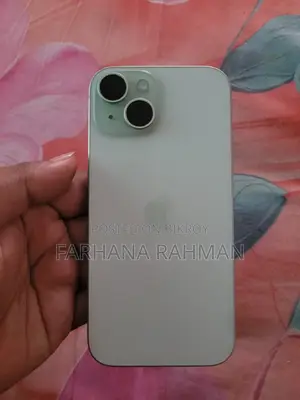 Apple iPhone 15 256 GB Green